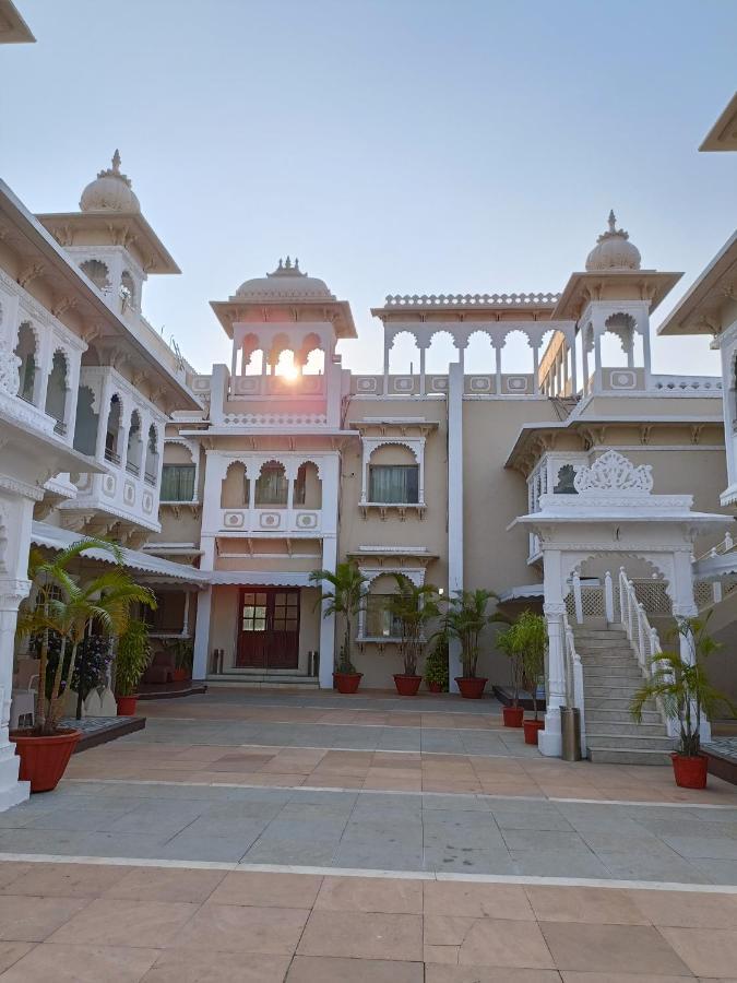 Hotel Gautam Lonavala Exterior foto